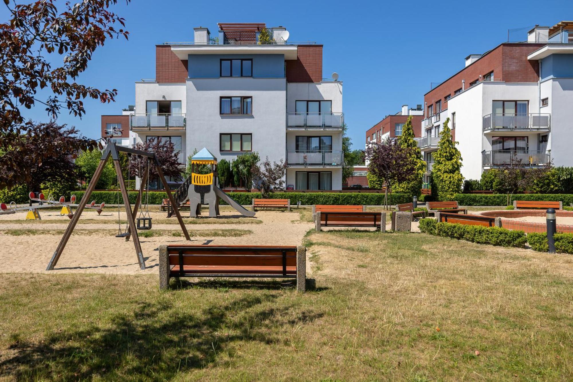 Spacious Wylotowa - By Jantar Apartment