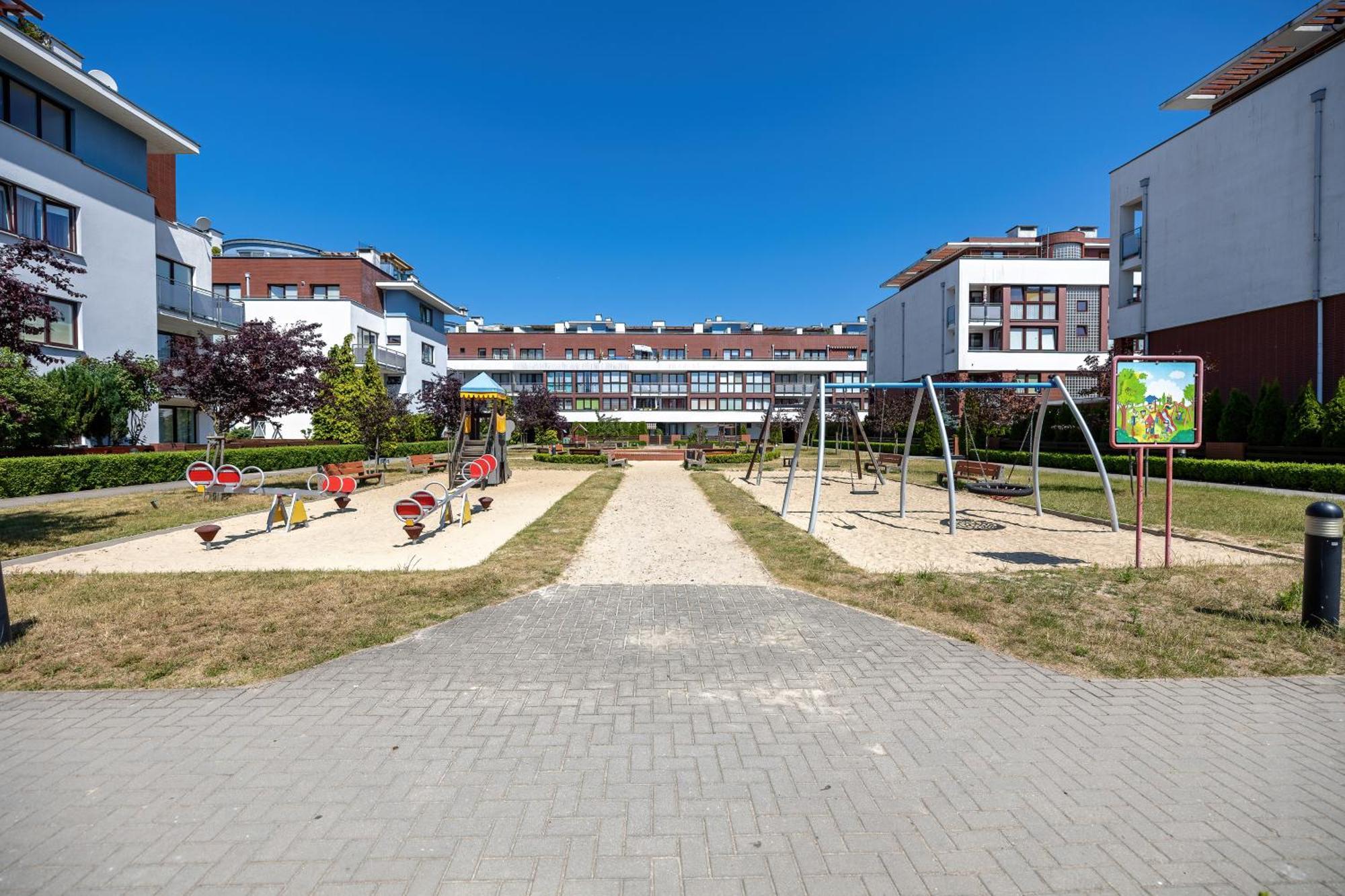 Apartment Spacious Wylotowa - By Jantar *